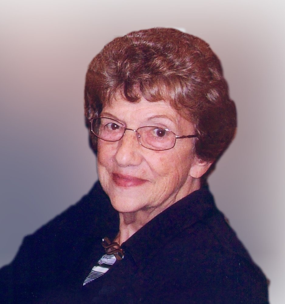 Obituary of Anna Sadlon | Clayton & McGirr Funeral Home - Proudly S...